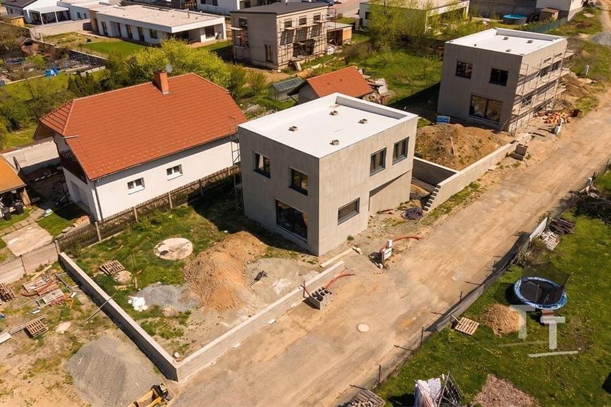 stavba_lhota_1_7 (1).jpg