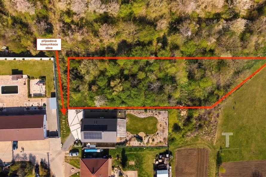 pozemek_vyznacen_1.jpg